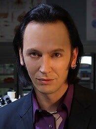 瓦伦丁在线视频,浪漫爱情故事线上绽放