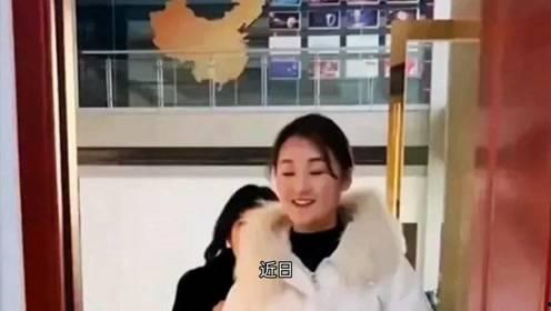 她的职业在线视频,她如何通过在线视频成就事业辉煌