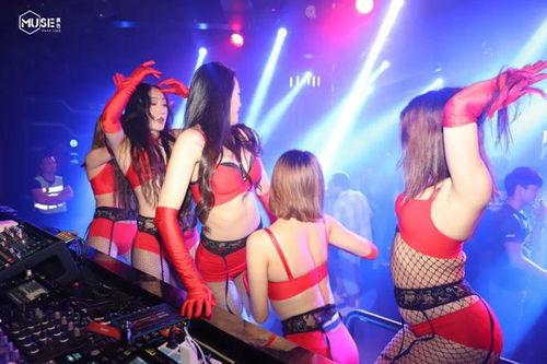 色酒吧在线视频,在线视频中的隐秘世界